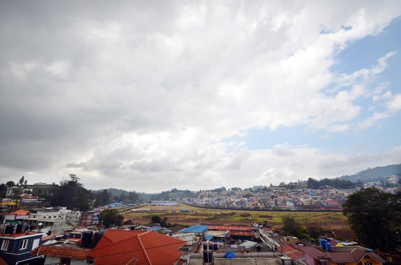 Al Haramain Home Stay Un -Married And Stag Groups Not Allowed Ooty Exteriör bild